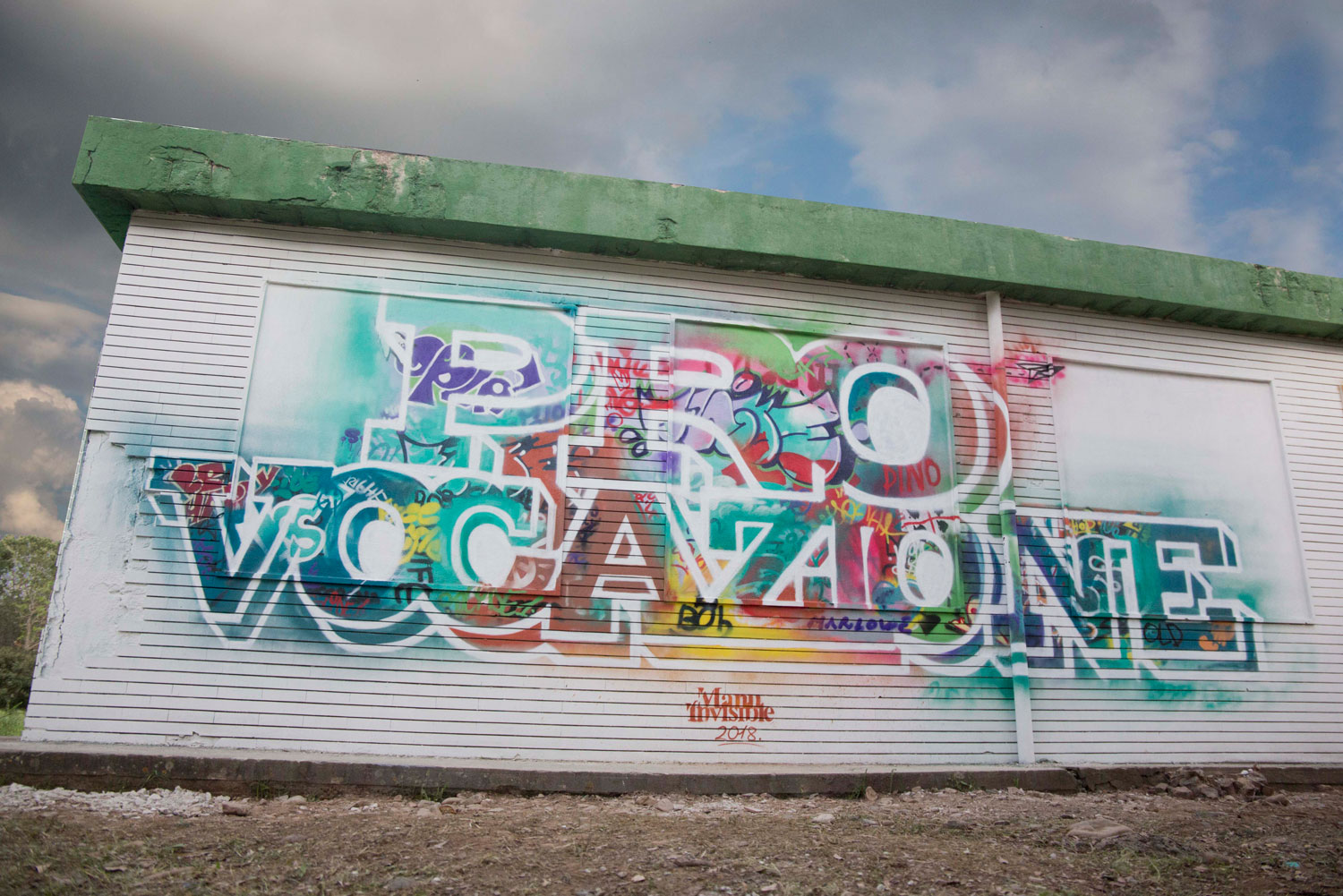 ''Pro Vocazione'' Spray and quartz paint on wall 4 x 8 m Villacidro 2018