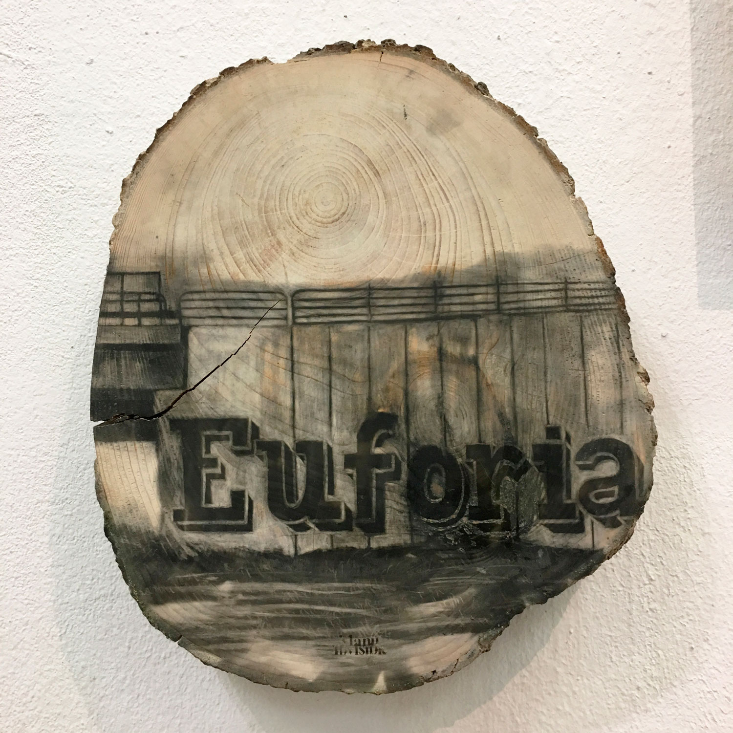 “Euforia” Fumée sur bois 95 cm (circonférence) x 7 cm 2017