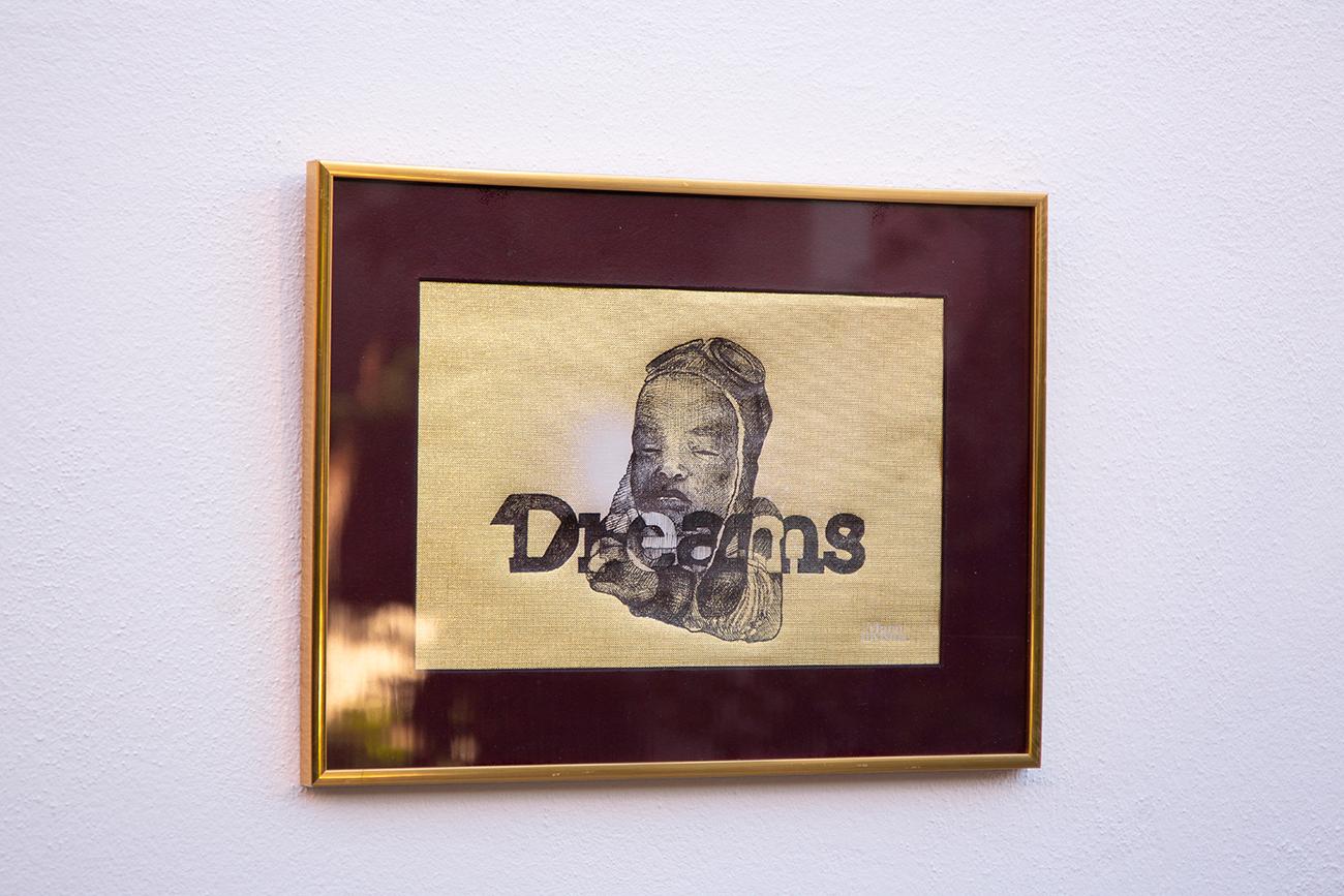 ''Dreams'' encre et aérosol sur papier fine art 41 x 31 x 2 cm 2022