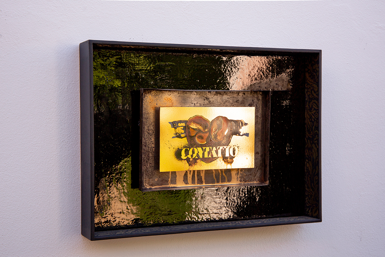 “Contatto” acrylic and spray on pvc, canvas, wood and iron 72 x 52 x 10 cm 2022